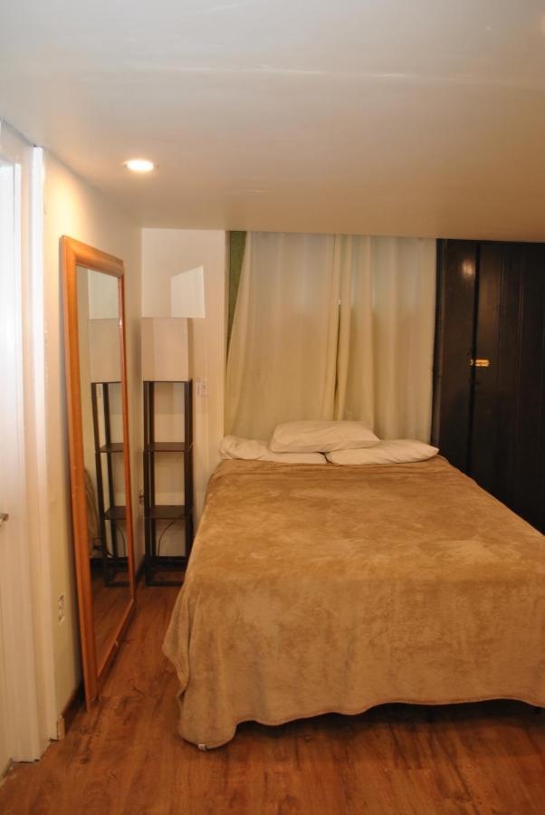 Ewr Airport Multilevel Guest House Room With 2-3 Beds Newark Dış mekan fotoğraf