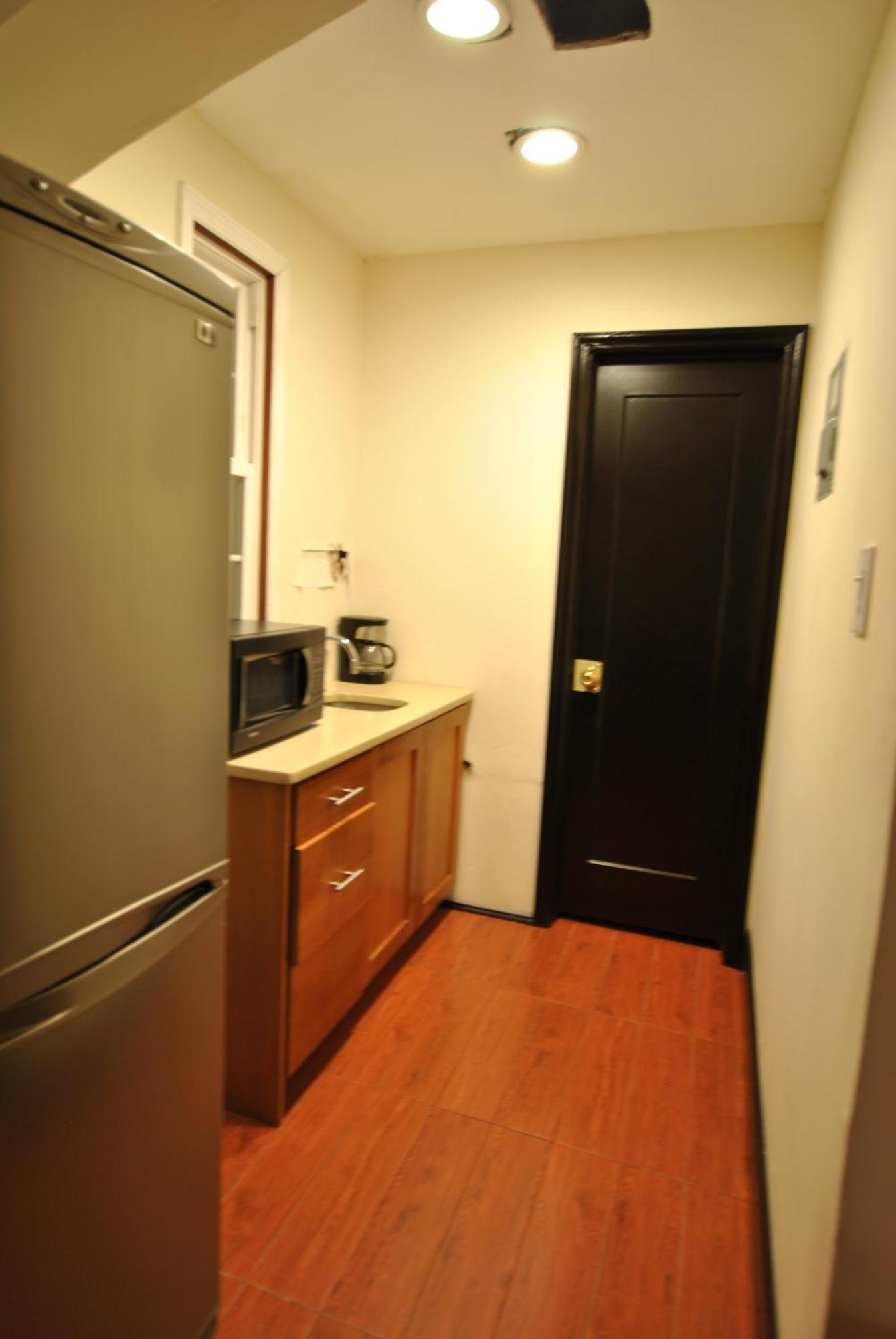 Ewr Airport Multilevel Guest House Room With 2-3 Beds Newark Dış mekan fotoğraf