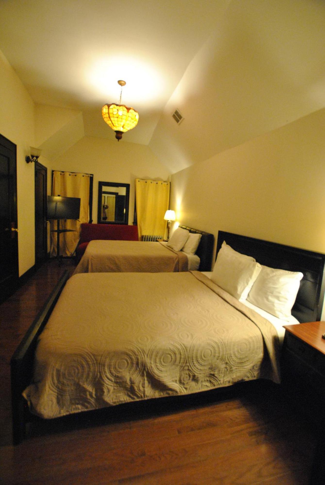 Ewr Airport Multilevel Guest House Room With 2-3 Beds Newark Dış mekan fotoğraf