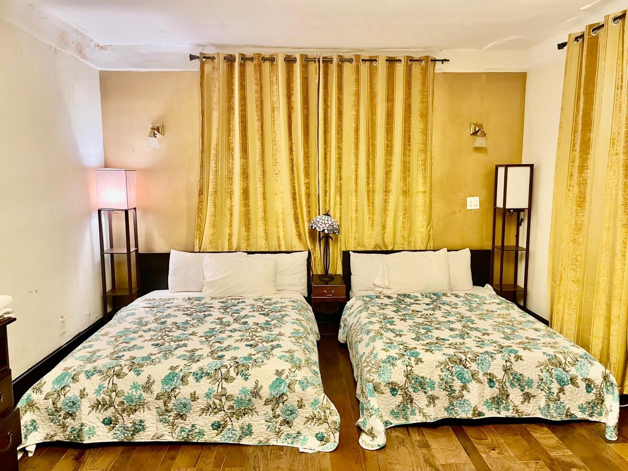 Ewr Airport Multilevel Guest House Room With 2-3 Beds Newark Dış mekan fotoğraf